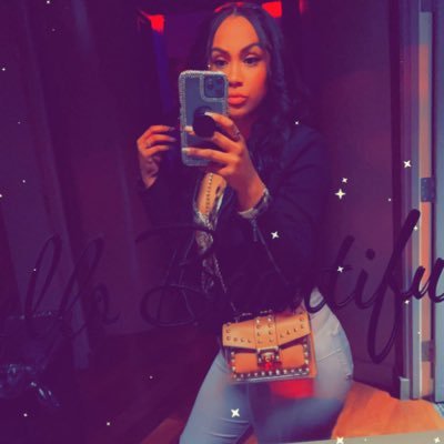 Let’s have fun 😉 SNAPCHAT!! (Chanel25xoxo) ADD ME FOR SOME CONTENT 👅🥴😘