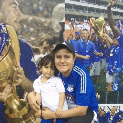 Ing. en sistemas computacionales 💻 - @csemelec 💙 Socio #15480 - Amo a mi familia 👨👨👧👧