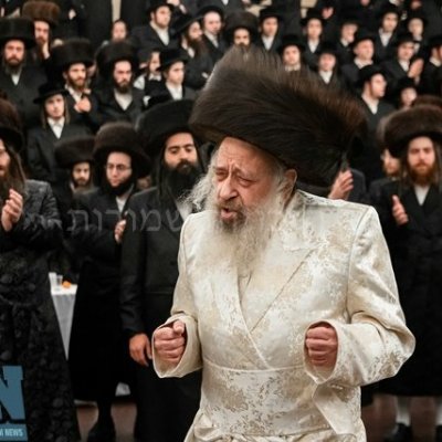 נייעס מודעת פין חצר הקודש דעעש בנשיאות כק מרן רבינו הגהק שליטא על ישראל הדרתו בעיר התורה והחסידות בני ברק יצ