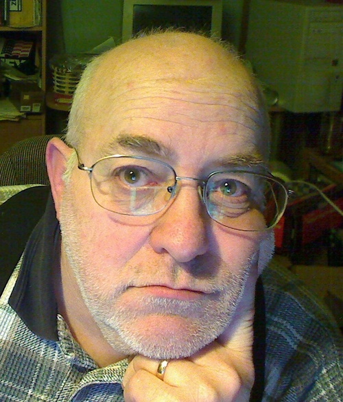 dadio227's profile picture. Short, Fat and Old