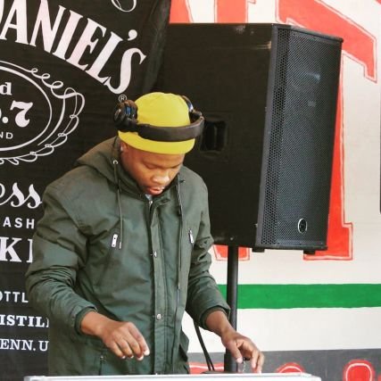 Music & Sound | Deep & Soulful House DJ | #TheLunaticHour | Bookings : zostidj@gmail.com