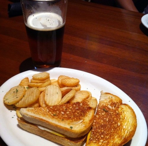 grooo01's profile picture. I’m doing the most