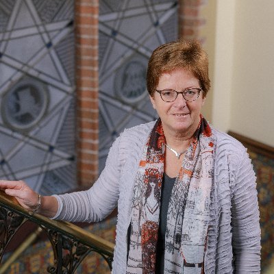 prins_maaike's profile picture. mem en beppe, jurist, CDA statenlid, secretaris, Frysk, iepen lânskip