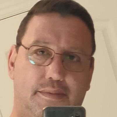 Roberto35611256's profile picture. ser noble de corazon