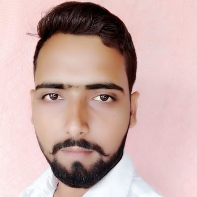 मैं एक ग्रेजुएट विद्यार्थी हूं
उम्मीदों से बंधा एक जिद्दी परिंदा है इंसान।
जो घायल भी उम्मीदों से है और जिंदा भी उम्मीदों से।