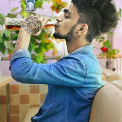 ZaynRitzy's profile picture. Hi