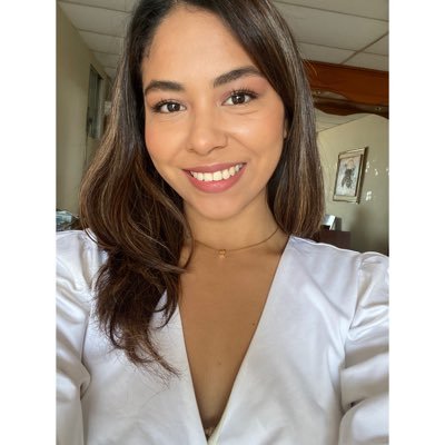 BelenCorrea_'s profile picture. 22. Amo el volleyball.