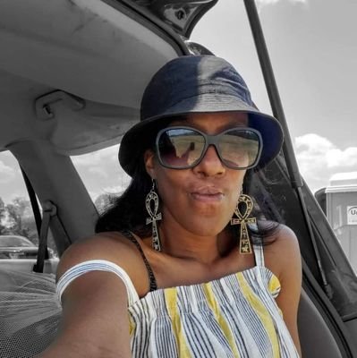 I am so much and so little at the same time. I am a mystery and a open book to know me is to love me. So are u ready for this journey?
#K.A.R.E! #BGR8BCUZURGR8