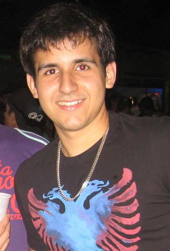 Quero chegar lá na frente, viver muito, e em certo instante parar, pensar e dizer: valeu a pena!