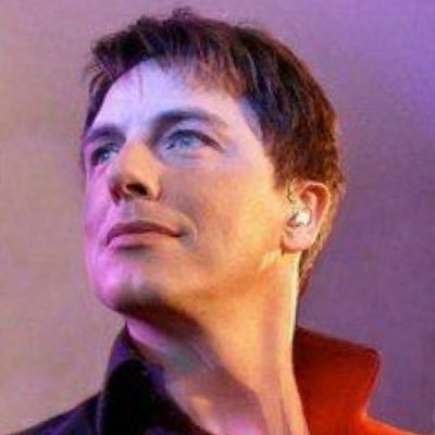We support John Barrowman.  We respect your opinion if it differs but we are not interested in seeing it here so expect to be blocked if you come trolling.