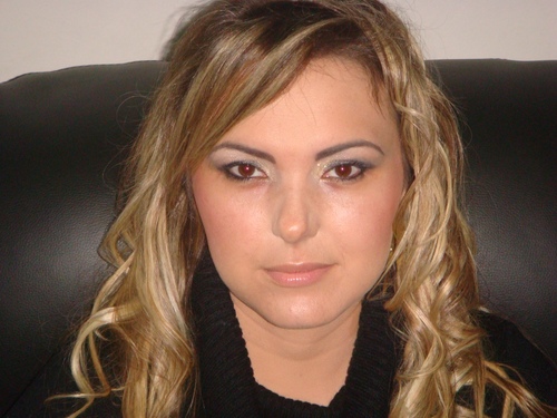 Psicóloga Clínica, Colunista do Gazeta do Oeste, Especialista em Psicologia do Trânsito