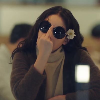 santiaac's profile picture. Kosong