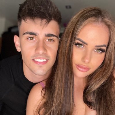 Fit young couple from the south who like to get naughty😍 @jstheparks 👈🏼 back up account. See what we get up to behind closed doors⬇️⬇️