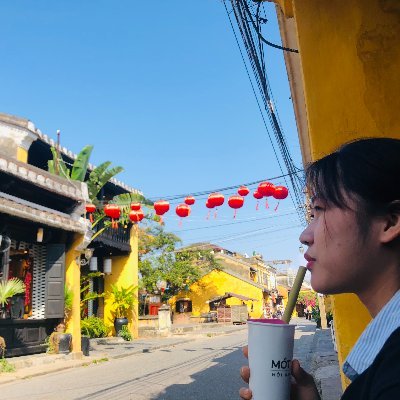 hue21112001's profile picture. 