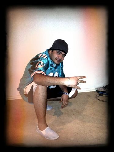 loveboy0143's profile picture. 