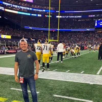 @Cronkite_ASU Alummi; Associate Producer for @NBCSports Sunday Night Football; Founder/Director @ Henderson Scott; President NYC ASU Alumni; Hard Work Pays Off