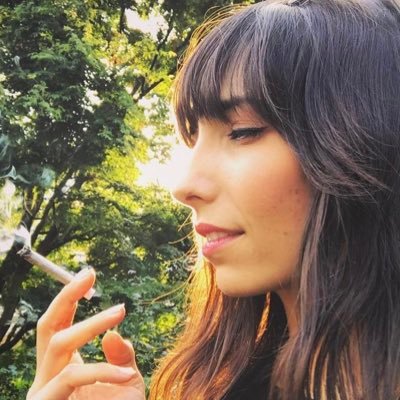 JodieEmery Profile Picture