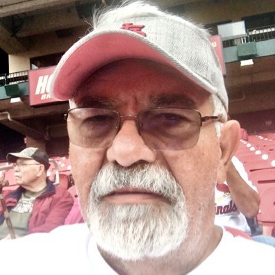 Husband and Father. Navy Vet. Mizzou Alum. Football and College Wrestling fan. Dallas Cowboys and StL Cardinals baseball. 105.3