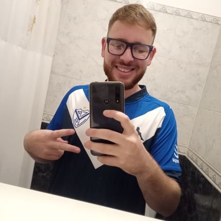 LipsisPablo's profile picture. Vélez Sarsfield campeón del mundo 🏆🇯🇵
Profe de Ed física ⚽⚾🥎🏀🏐🏈🎾