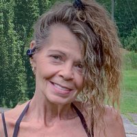Elizabeth Burner/McQuigan (@elizabethlucet2) 's Twitter Profile