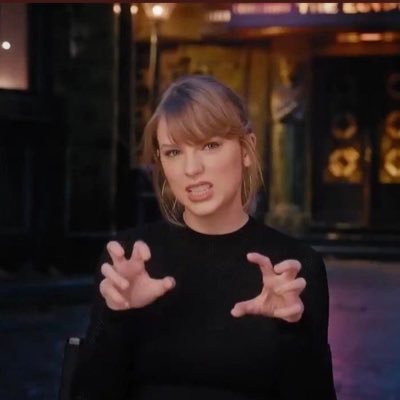 She/Her || Swiftie || East Rutherford N2 || more active on 🦋 ⬇️