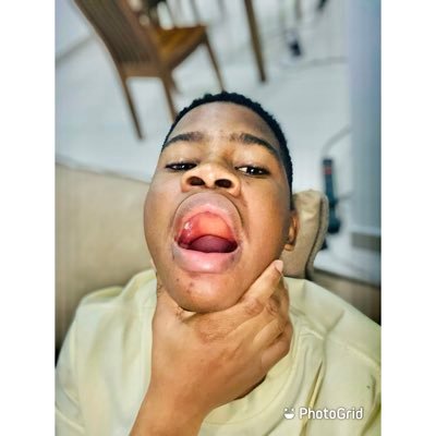 MoniSharkhan's profile picture. You can chat me up on