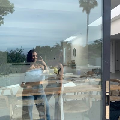 LeahShamoo's profile picture. USC alum. 🇮🇱 has my ❤️