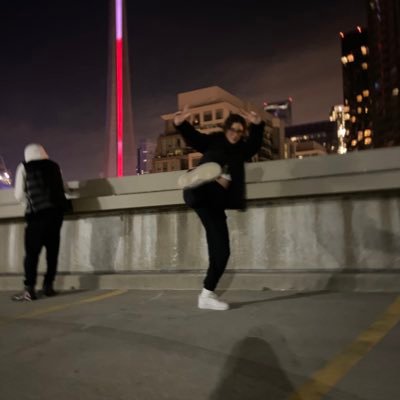 laurenzupann's profile picture. 