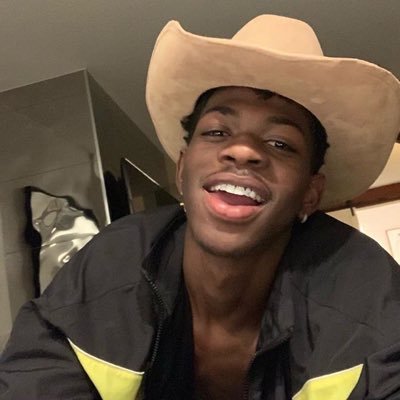 im a boy🌈|and i like boys🌝 #teambottom @lilnasx💓 Content that is posted is not me
