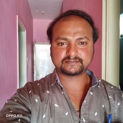 EshwarEshwarys's profile picture. 