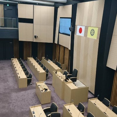 川口市は、埼玉県の南東部に位置する中核市です。人口は約60万人であり、県庁所在地であるさいたま市に次いで県内2位。埼玉県内に40市議会がある中で唯一、市議会報（議会だより）を発行していません。原則、返信やリツイート、フォローは行いませんのでご了承ください。 #川口市議会