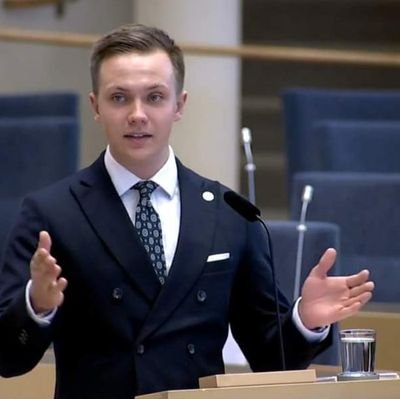 Ordförande i riksdagens näringsutskott. Member of Parliament 🇸🇪 Tobias.andersson@riksdagen.se. +46724676105