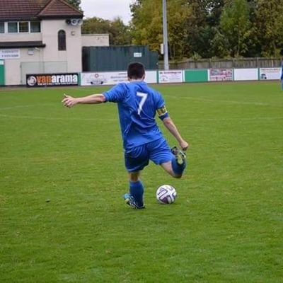 tomecarroll83's profile picture. One of the mighty misfits, efc fan, amateur footballer, husband and dad to Thomas, Bethany and Amber 💙💖💖