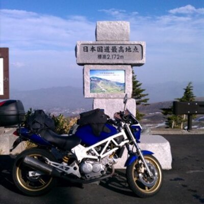 Clioneseven 食べログ3 79点のカレーハウスｋｅｎ 青葉台にきたー 牡蠣カレー大辛に唐揚げとイカトッピング フツーにうまい Http T Co Zl8w8zlr