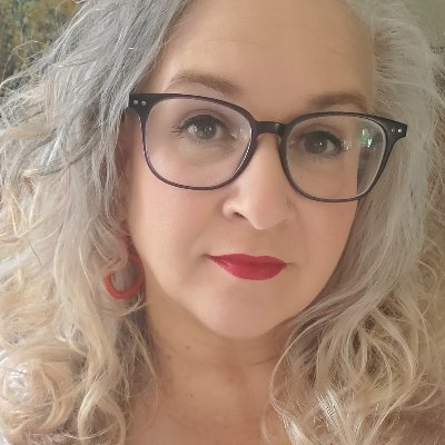 Helping authors grow their platforms & reach their readers through expert coaching, strategy, and done-for-you marketing. Click below to learn how!