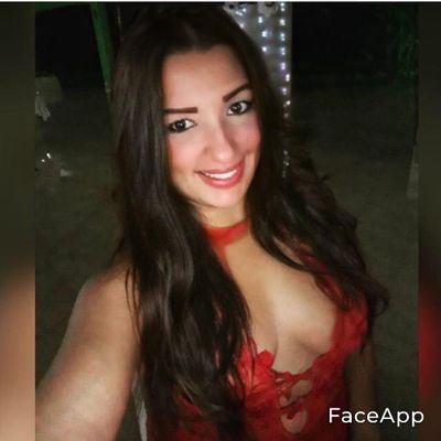 Veronic69008115's profile picture. 