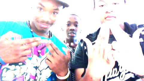 jc_3summytweet's profile picture. #teamfollowback #teamfukyobitchwithoutasking #teamigotbangingtweetsotg