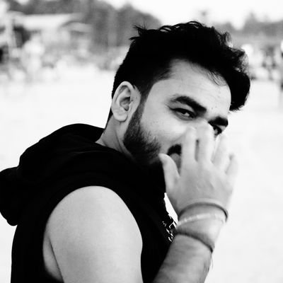 vishesh_23's profile picture. Banker in PSU.., 
Retired captain of gully cricket team, traveller, 
foodie 🌭🍕🌮
scorpion..
🚘Gaddi lover ❤️