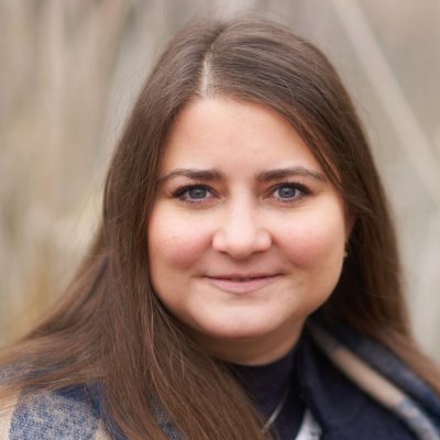 Kristina_Marita's profile picture. Weibliches Weisheitswissen für lebensbejahende Welt 
👭 Mentorin
✍ Buchautorin 
🎤 Allmutter Welt Podcast