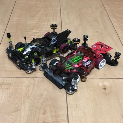 bzrtaki's profile picture. 基本、ミニ四駆。 ラジコンも少しやってます。レース出来ないから、ゲームも少しやり始めました。 時間が足りてないですが、日々勉強！ 無言フォロー失礼します。チームてづか、ミニ四駆チームBZR所属