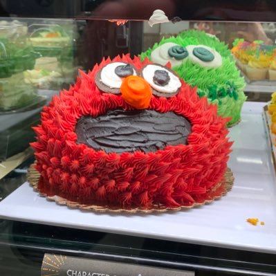 Just cataloguing a local bakery’s descent into madness. Parody - not associated with Safeway. Feel free to dm sightings in the wild.