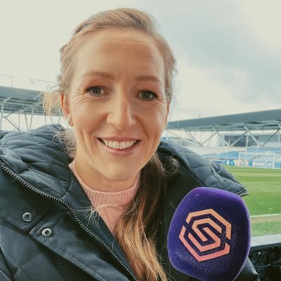 Former @Lionesses & @ManUtdWomen GK 🧤| Mum 👧🏼👶🏼 | Sports Broadcaster 🎙️| MSc Sports Directorship | Media & commercial enquiries pls contact- @mellychaps