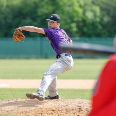 C/O 2022 RHP 4.3 GPA 1420 SAT 32 ACT Fastball - 88 mph Downers Grove North / Longshots Baseball 6’0/157lbs Phone: 630-779-3303 Email: Michael129gman@gmail.com