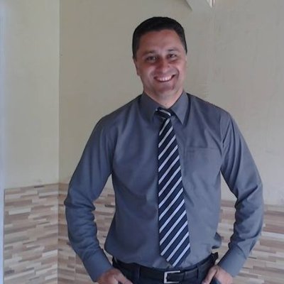 RubensRenatoSi2's profile picture. O que me torna especial é minha família.