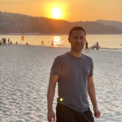 HudaN77's profile picture. 