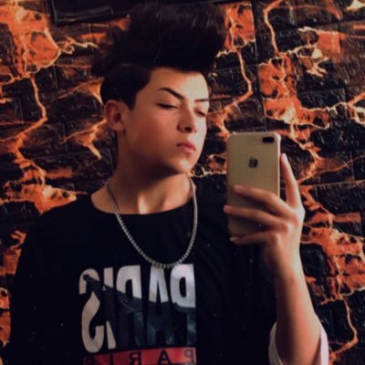 qeX3NbDATD2iTZ6's profile picture. 