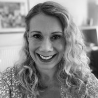 Nicola Rowe (@nicolakrowe) 's Twitter Profile Photo