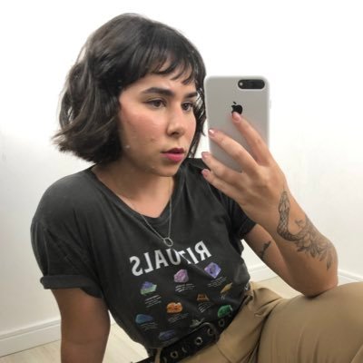 kamartins18's profile picture. Instagram: @eukarinamartins_