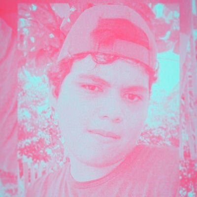 manuelpazm2's profile picture. •Tall Boy, Messy hair, Cute Laugh                              
 •Robando letras de canciones y convirtiéndolas en tweets