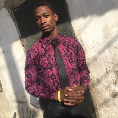 Gozie1810's profile picture. I no like stress